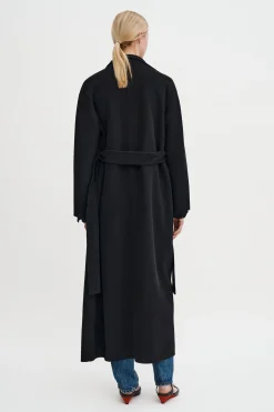 Alexa Coat