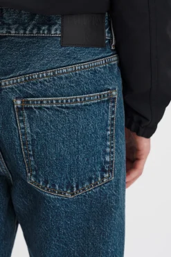 Classic Cut Jeans