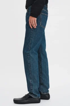 Classic Cut Jeans