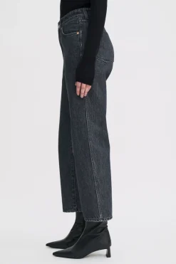 High Waisted Cropped Jeans