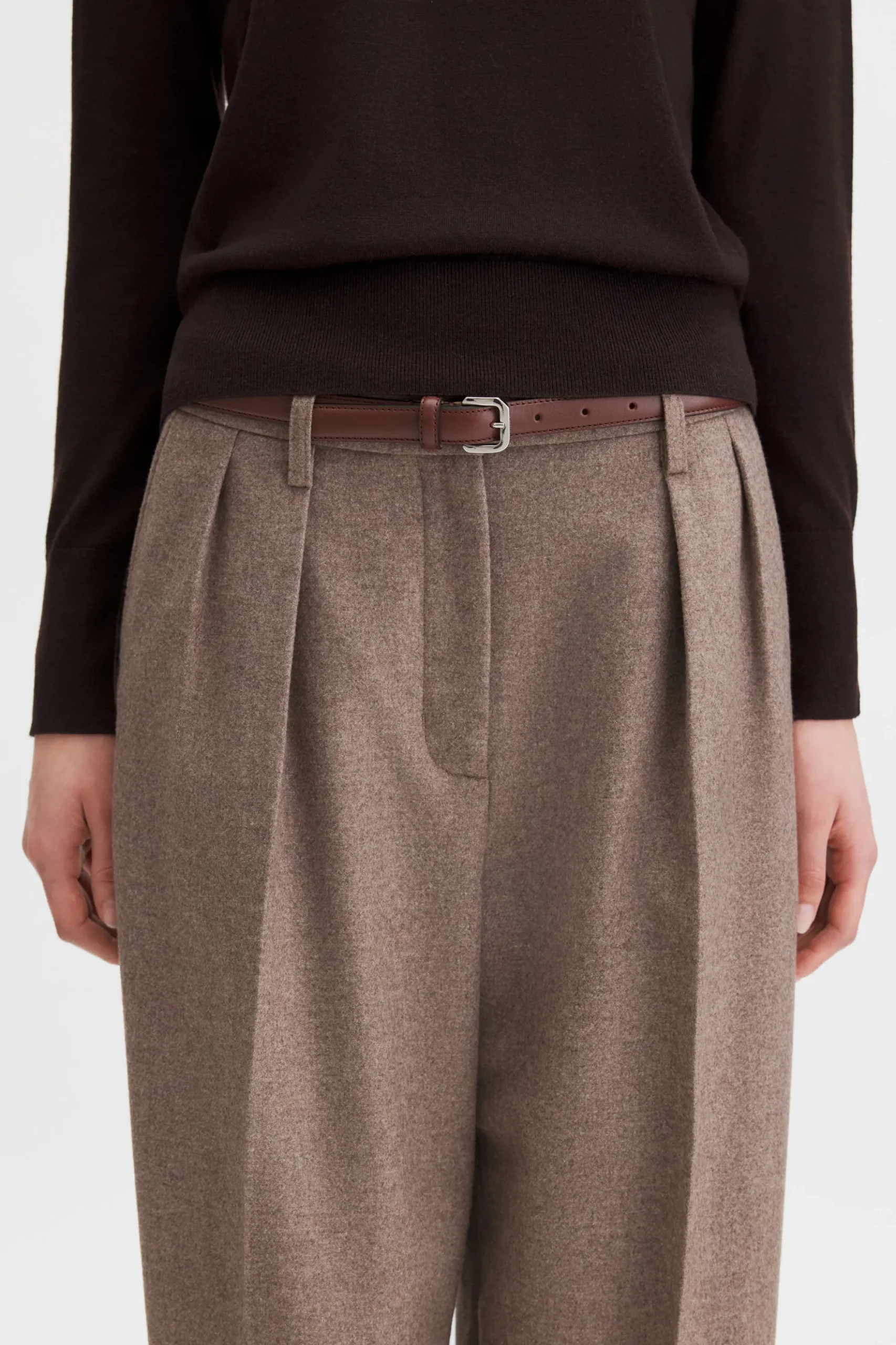 Small Buckle Belt