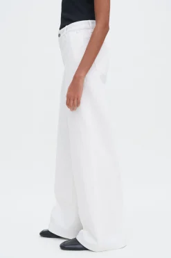 Wide Leg Jean
